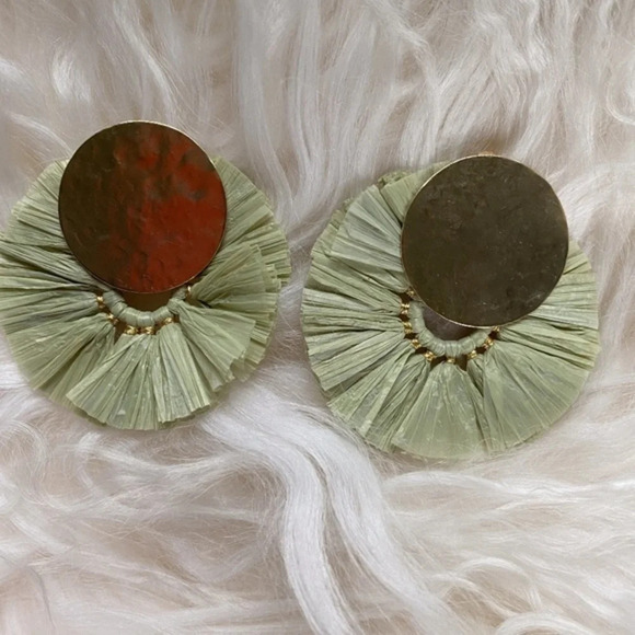 Anthropologie Green and Gold Raffia Earrings - Picture 3 of 5